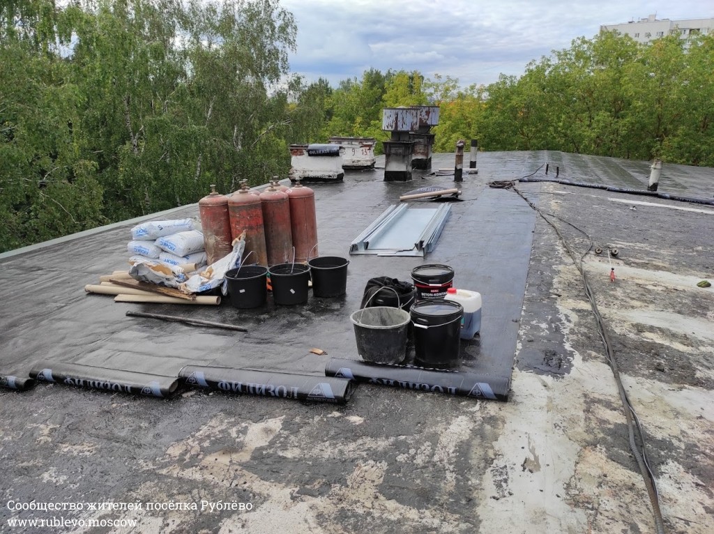 Провели проверку работ по капитальному ремонту на Новорублевской, 13 (Видео) 15 Провели проверку работ по капитальному ремонту на Новорублевской, 13 (Видео) 15