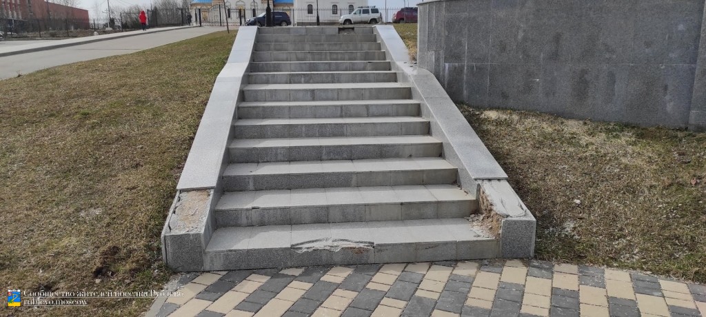 Благоустройство территории у храма &laquo;Неувядаемый Цвет&raquo; в Рублево не пережило первую же зиму. 0