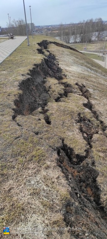 Благоустройство территории у храма &laquo;Неувядаемый Цвет&raquo; в Рублево не пережило первую же зиму. 11