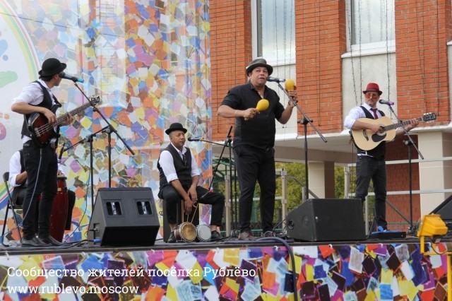 В Рублёво прошёл юбилейный карнавал и празднование дня города! 12 В Рублёво прошёл юбилейный карнавал и празднование дня города! 12